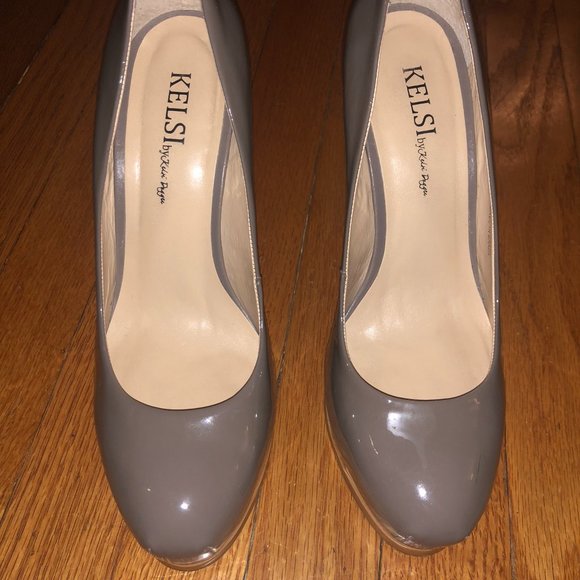 Kelsi by Kelsi Dagger Laurie Grey Patent Pump 8.5 - Picture 1 of 9